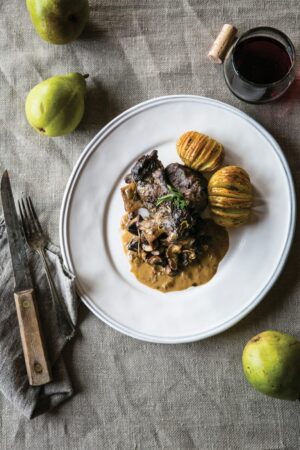 Pinot Noir Braised Short Ribs